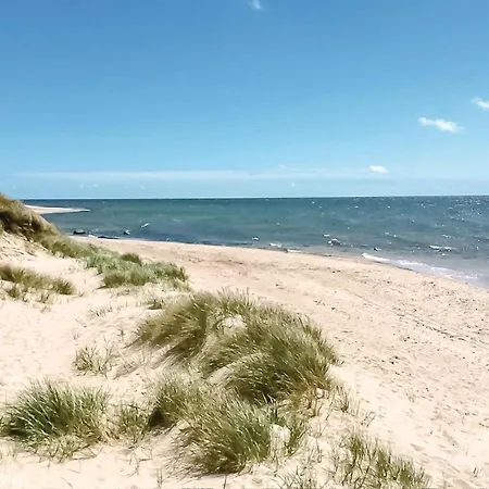 Three-bedroom In Aakirkeby Prázdninový dům
