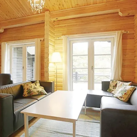 Three-bedroom In Aakirkeby Prázdninový dům